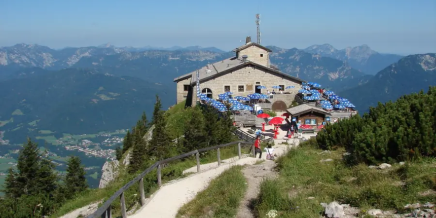 Fire Devastates Historic Eagle’s Nest Retreat in Bavarian Alps as Police Detain Suspect